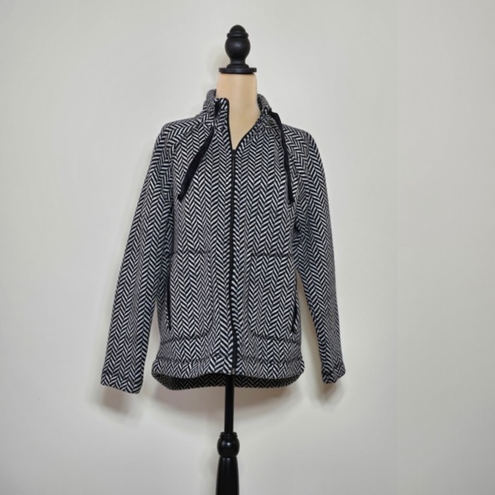 T by Talbots Black White Herringbone Full Zip Fleece Lined Sweater Jacket Size L